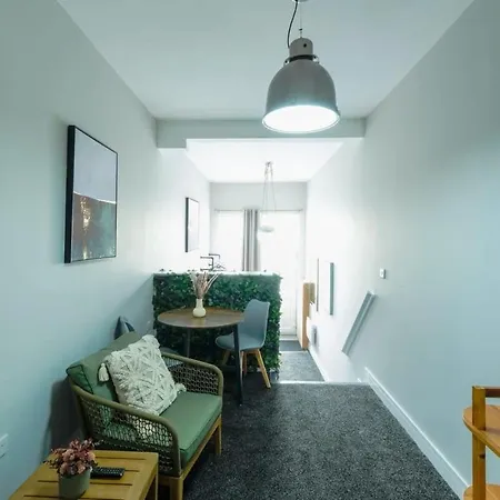 526 Gloucester Flat 1 - Hopewell Бристоль