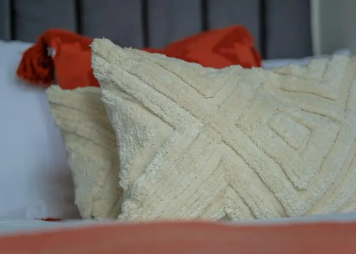 526 Gloucester Flat 1 - Hopewell